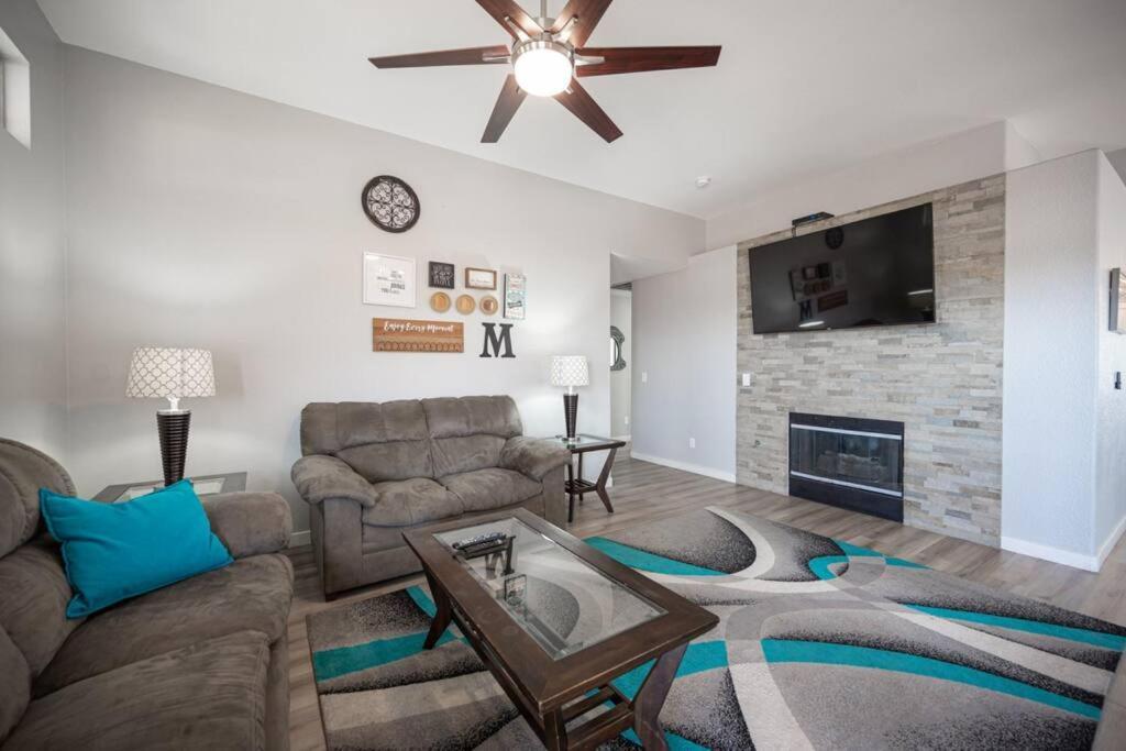 Gorgeous Las Vegas Home With Rv Parking Extérieur photo
